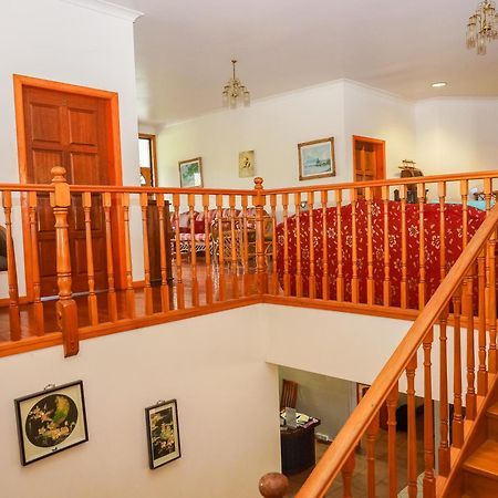 Lynn'S Getaway Hotel Apia Bagian luar foto