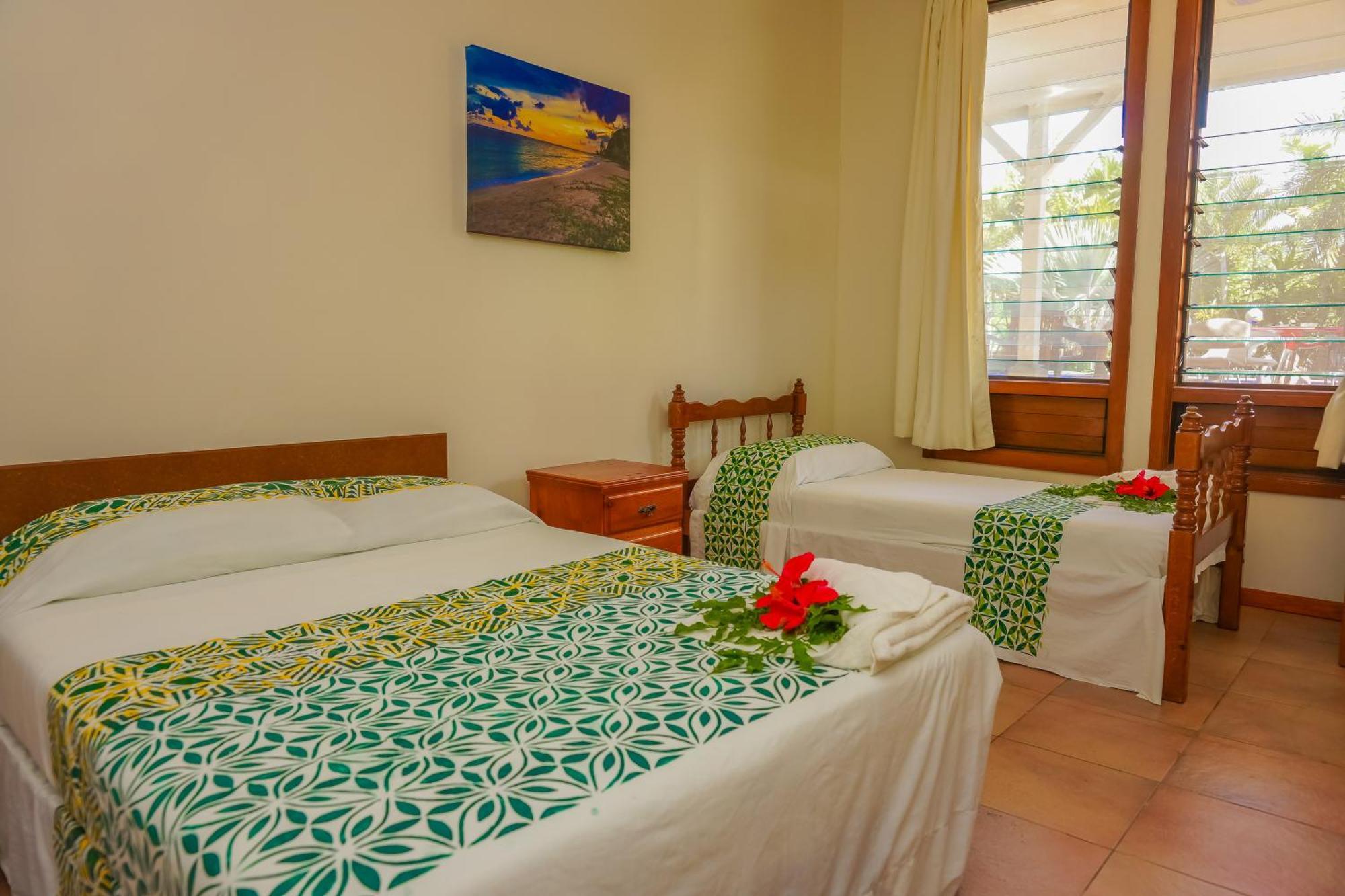 Lynn'S Getaway Hotel Apia Bagian luar foto